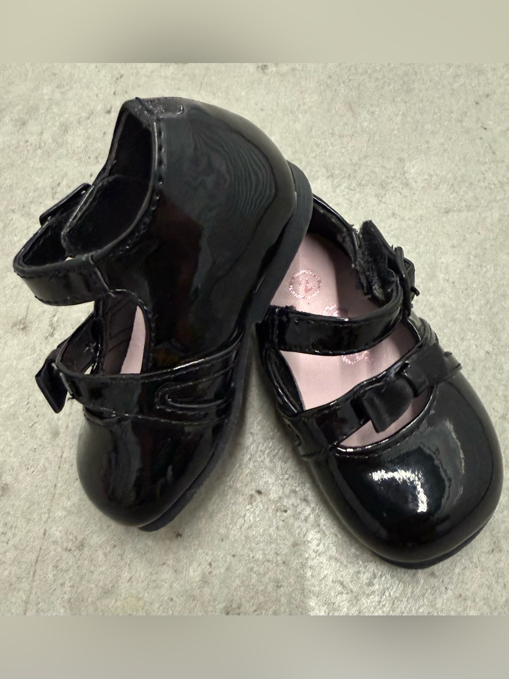 Teeny Toes Black Patent Leather Mary Jane’s  Size 2